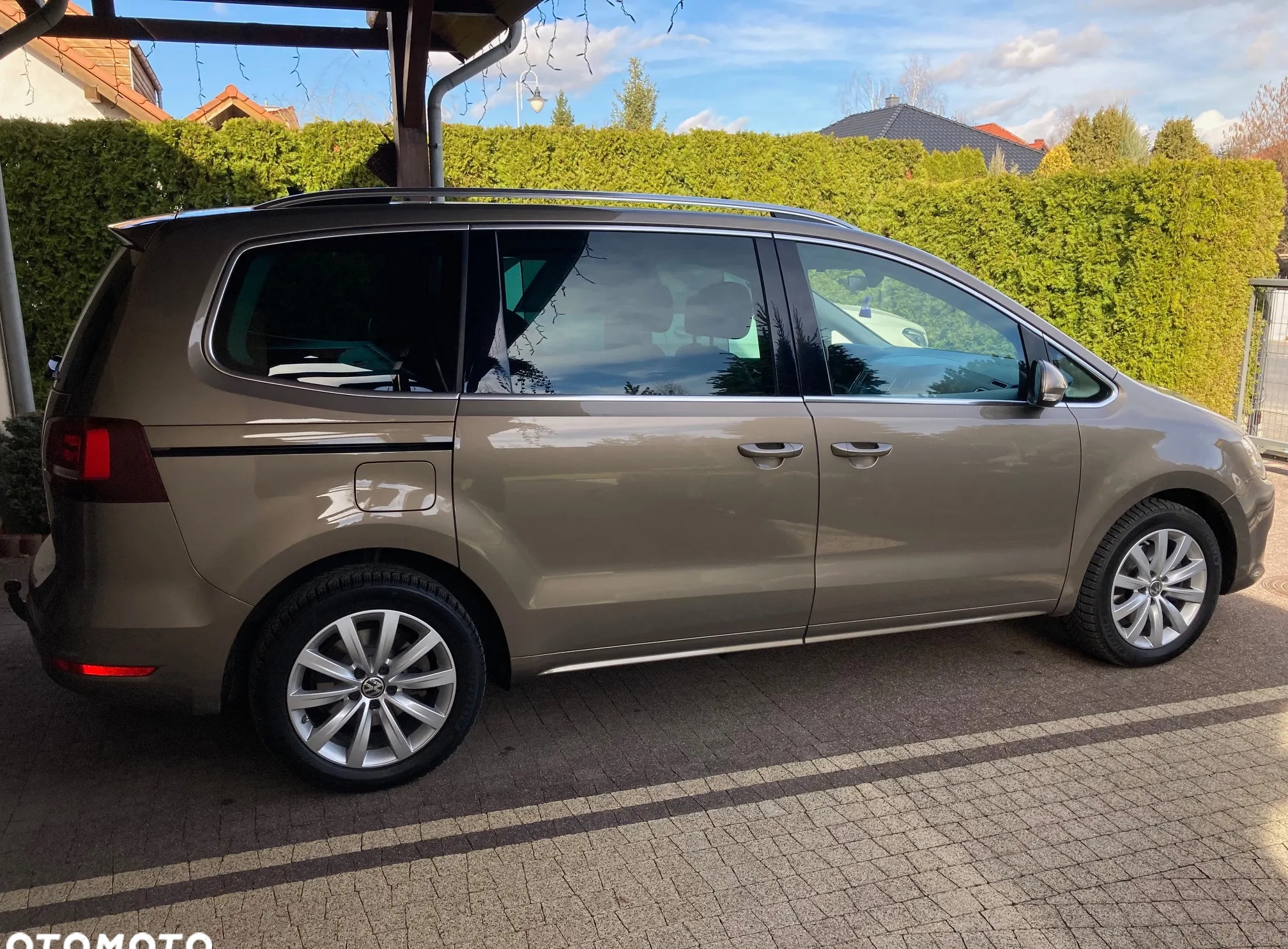 Volkswagen Sharan cena 99900 przebieg: 116000, rok produkcji 2016 z Wrocław małe 326